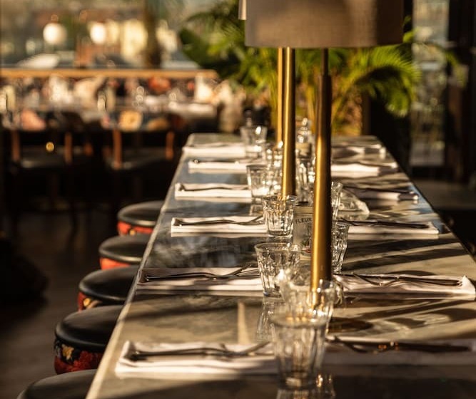 酒店 The Dean Galway