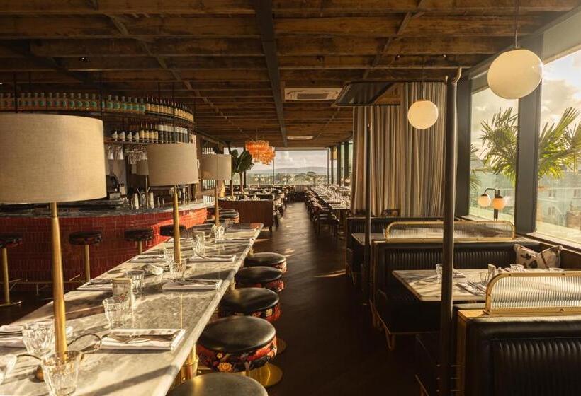 酒店 The Dean Galway