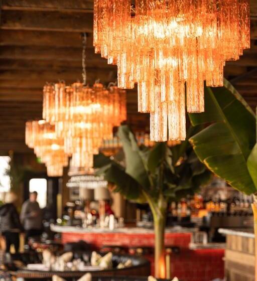 酒店 The Dean Galway