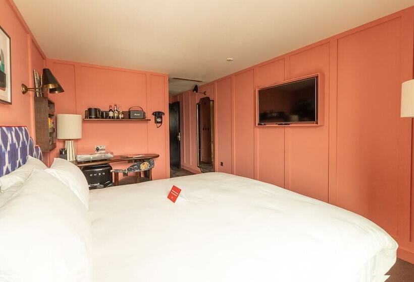 酒店 The Dean Galway