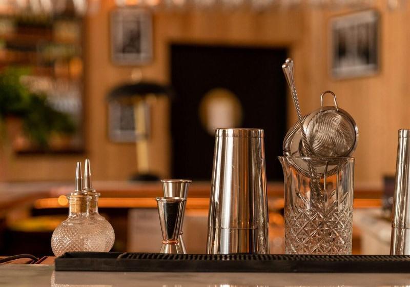 酒店 The Dean Galway