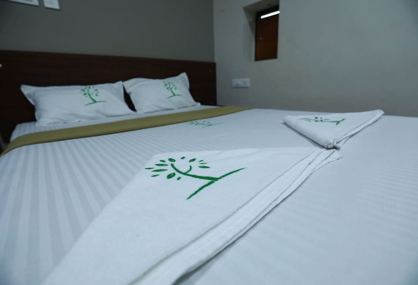 호텔 The Ideal Nest Kumbakonam