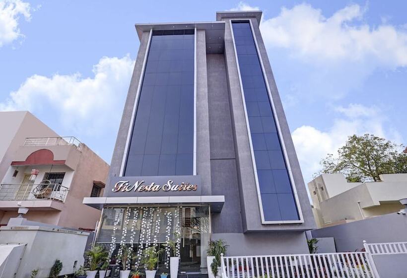 هتل Treebo Finesta Suites, Nagpur Airport
