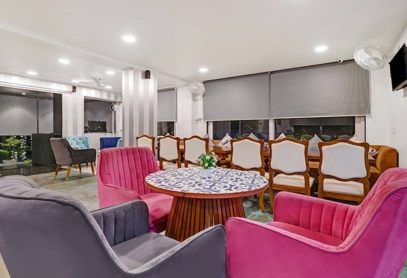 هتل Treebo Finesta Suites, Nagpur Airport