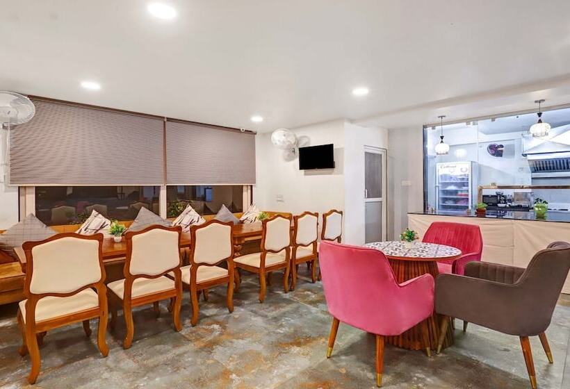 هتل Treebo Finesta Suites, Nagpur Airport