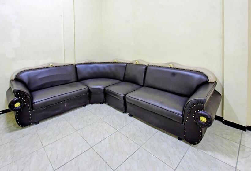 פנסיון Guest House Universitas Mataram