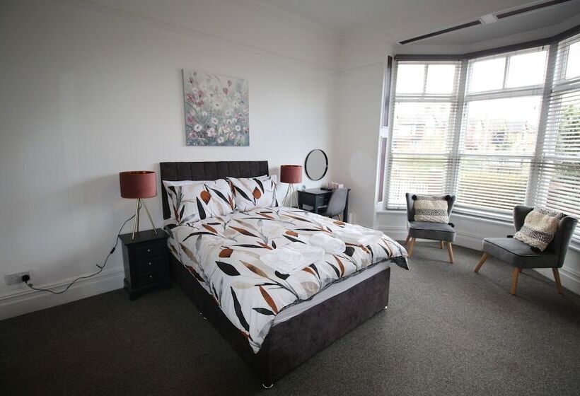 פנסיון Hamilton