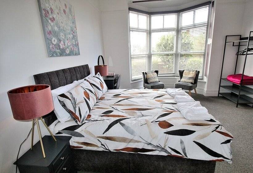 פנסיון Hamilton