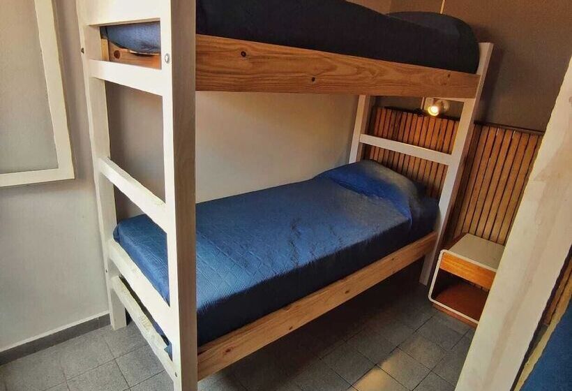 پانسیون Hostel La Casa De Li   En