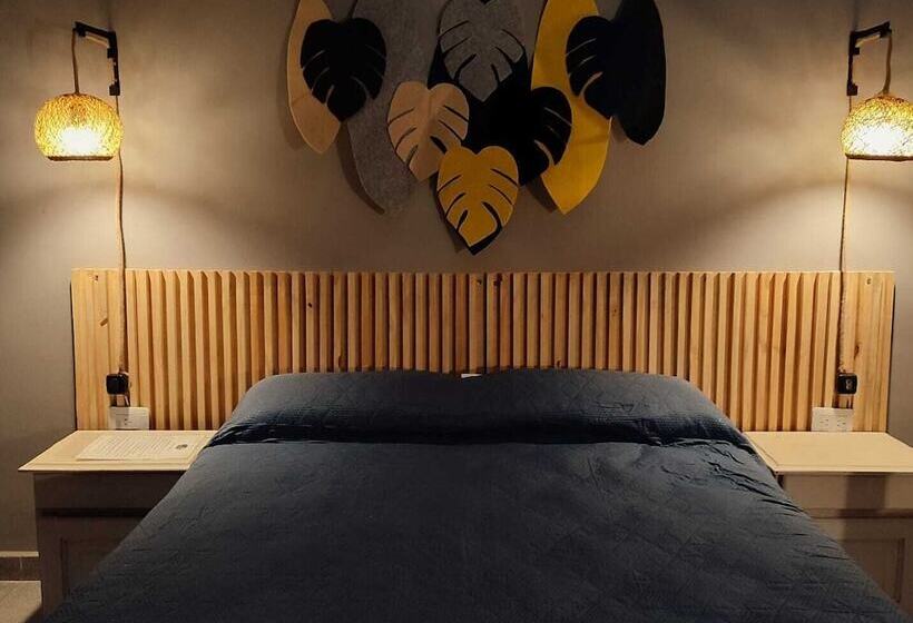 پانسیون Hostel La Casa De Li   En