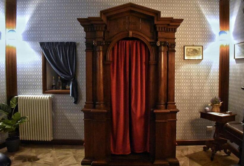 بنسيون Il Confessionale