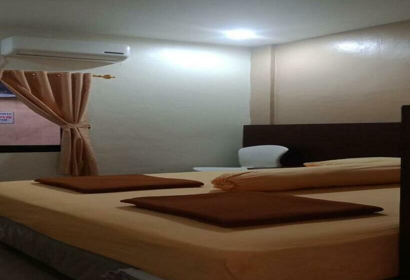 پانسیون Penginapan Anak Raja  Palangkaraya