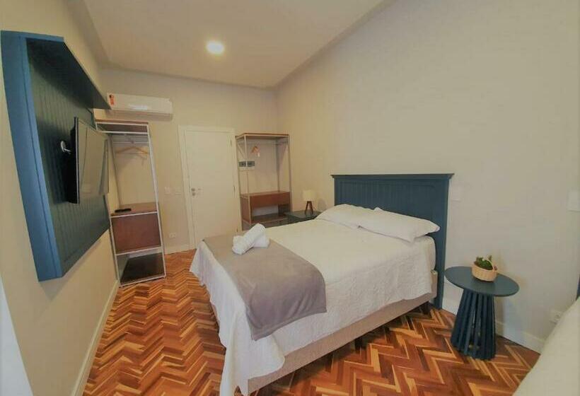 פנסיון Paranaguá Lodge