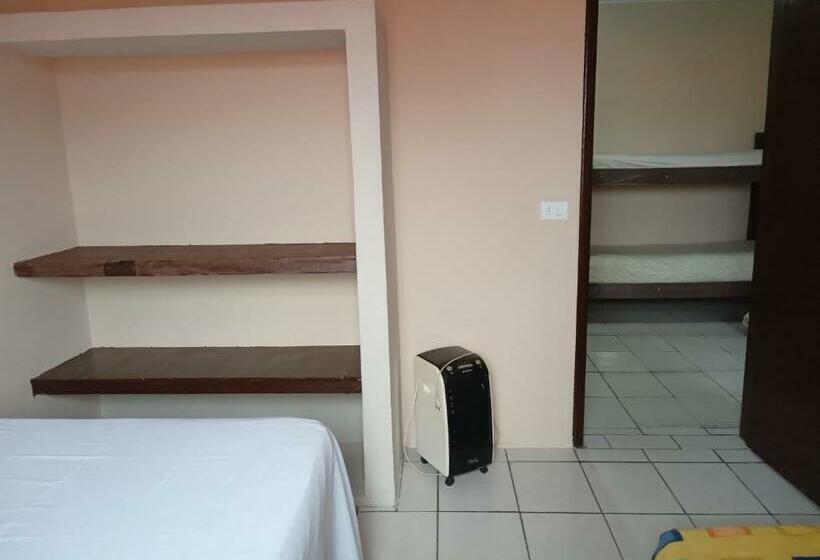 بنسيون Pousada Fênix,com Piscina  250 Metros Da Praia