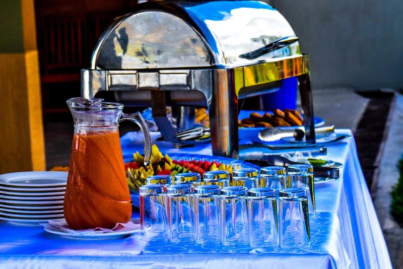 Пансион Sea Crest Hotel Zanzibar