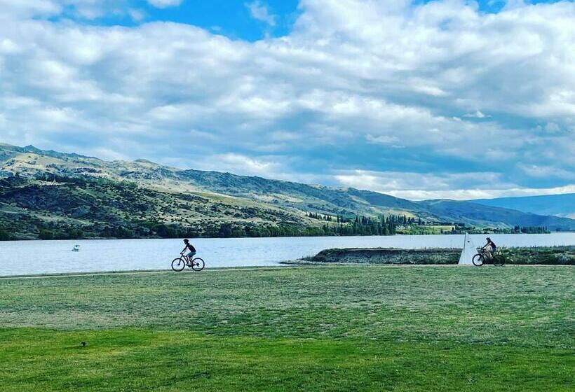 Pisa House Lakefront Boutique B&b