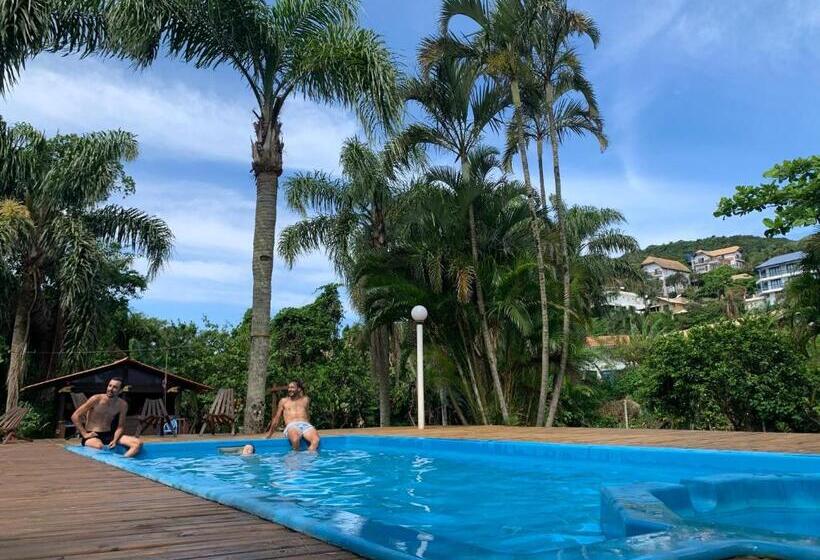 فندق صغير Pousada Em Bombinhas Jardin Flamingo