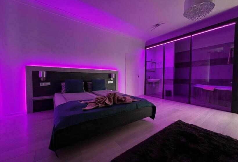 تختخواب و صبحانه Duna Centroom