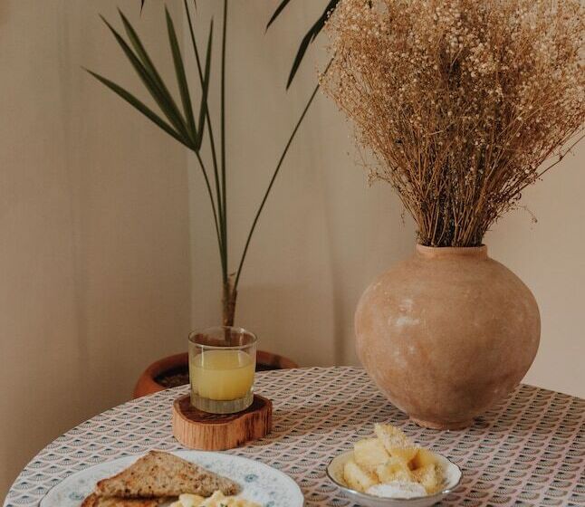住宿加早餐  Galopina