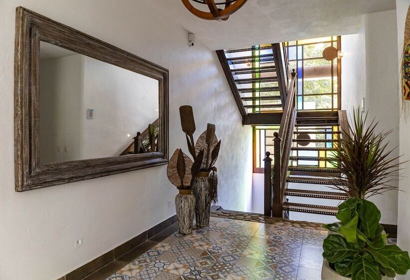 Casa Jacaranda Hotel Boutique