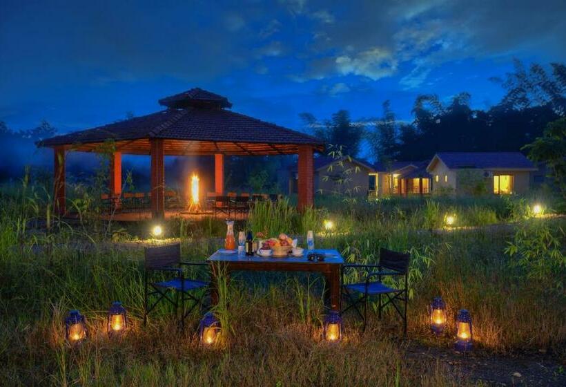 Hotel Aranyak Resort Kanha