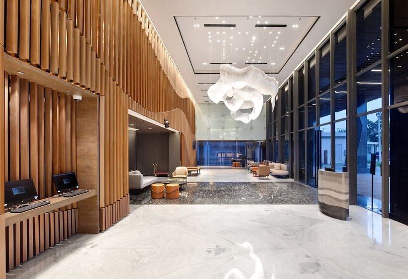 فندق Aruss Semarang