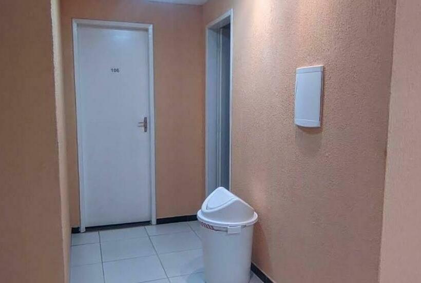 בית מלון כפרי Cantinho Do Brejo Pousada