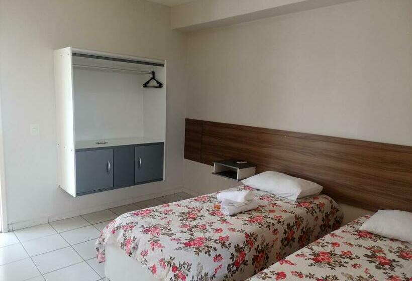 בית מלון כפרי Cantinho Do Brejo Pousada