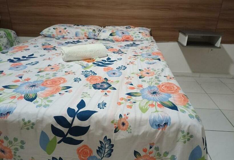 בית מלון כפרי Cantinho Do Brejo Pousada