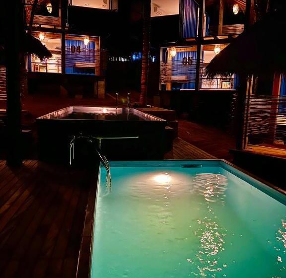 酒店 H20 Container Cabins