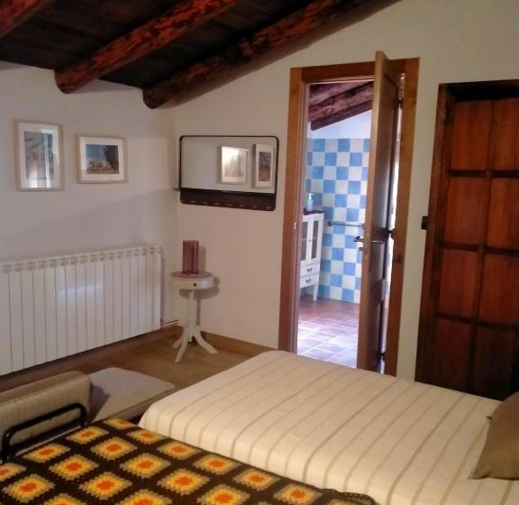 ホテル Rural El Cielo Entejado