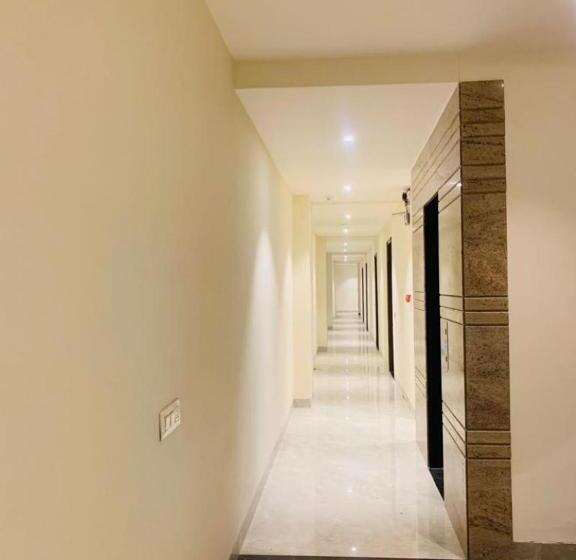 בית מלון כפרי West End View