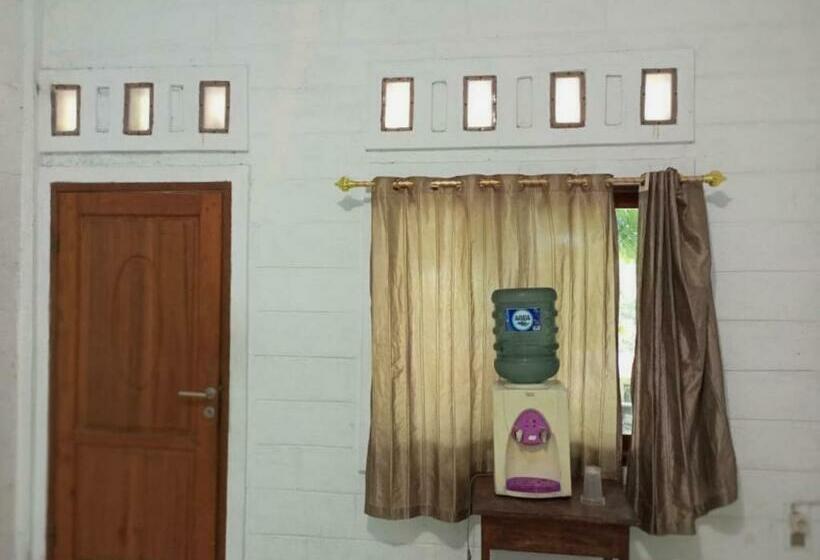 ホテル Wisma Syifa Pulau Pramuka Redpartner