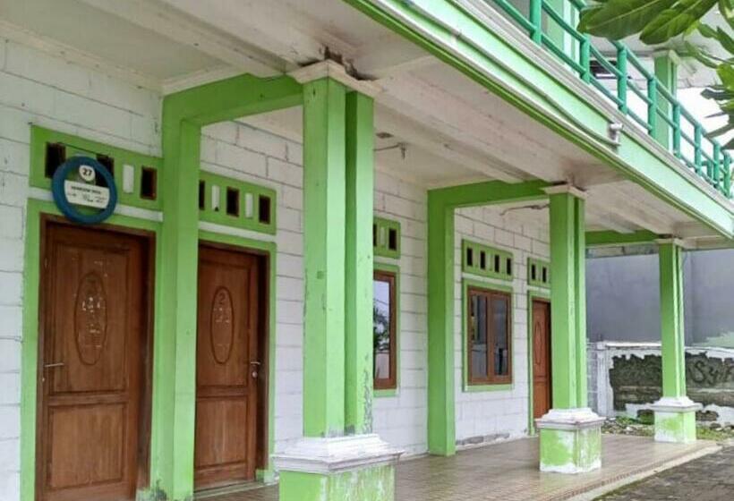 ホテル Wisma Syifa Pulau Pramuka Redpartner