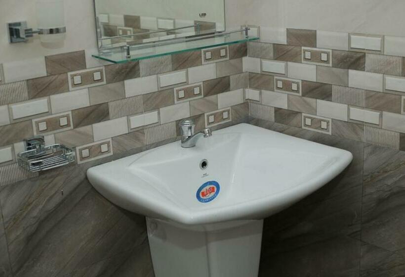 膳宿费 Aurora Midigama