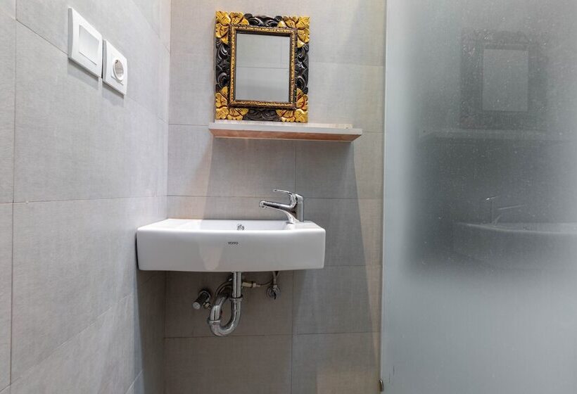 פנסיון Josh Guest House