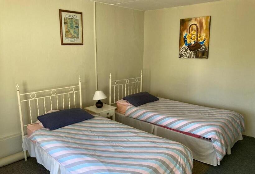 פנסיון Old Mill Inn