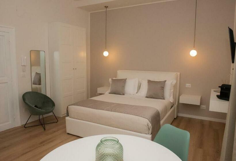 פנסיון Posa   Charming Rooms