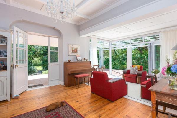 פנסיון Sarah S Place  Heatherlands,george