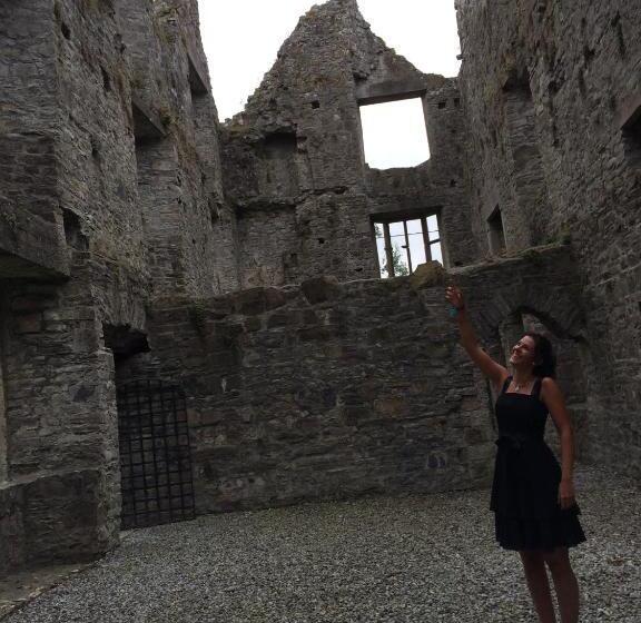 צימר Athlumney Manor Guest Accommodation