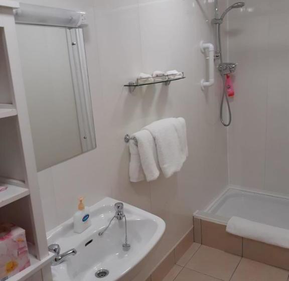 צימר Athlumney Manor Guest Accommodation