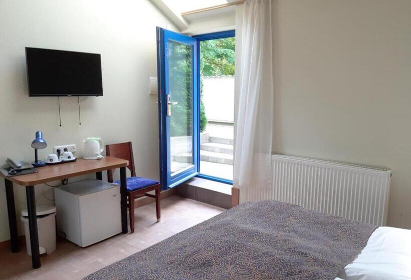 בית מלון כפרי Best Palanga