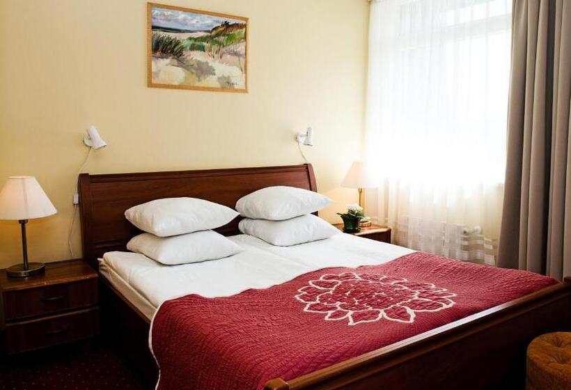 בית מלון כפרי Best Palanga