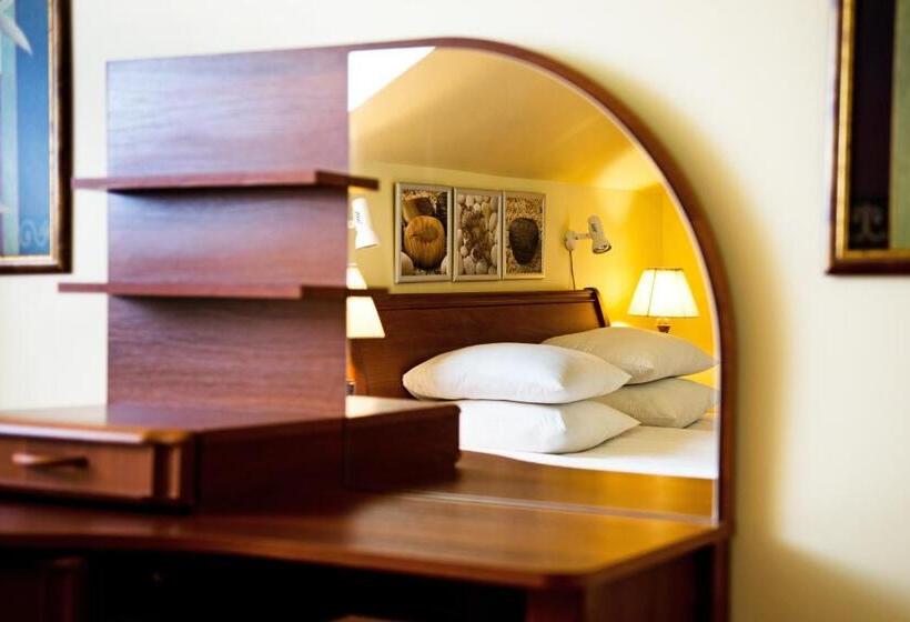 בית מלון כפרי Best Palanga