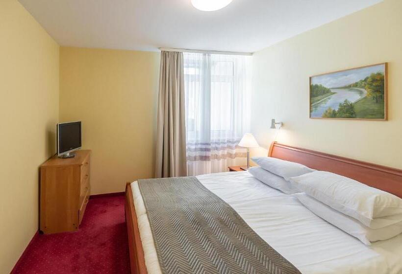 בית מלון כפרי Best Palanga