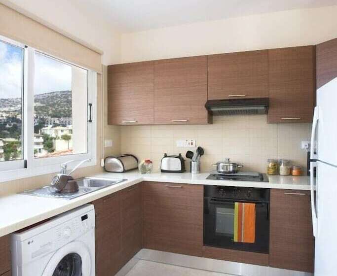 Club Coral View Resort