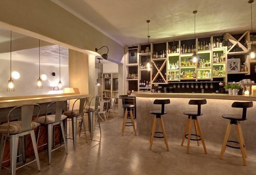 فندق Agapitos Villas & Guesthouses