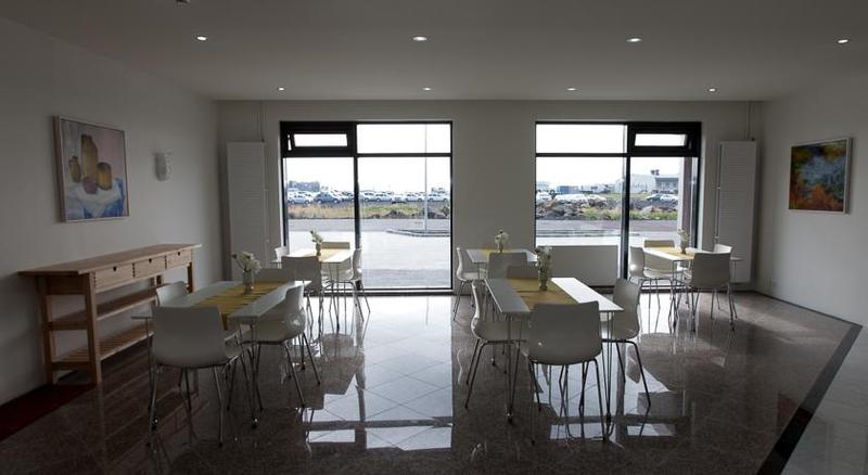 Aurora Hotel At Reykjavik Keflavik Airport Terminal Kef