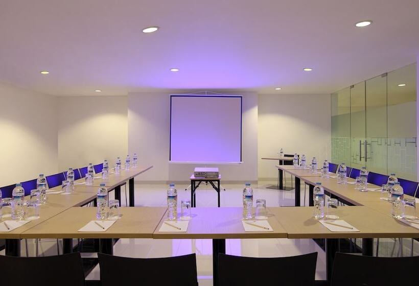 Amaris Hotel Padjajaran Bogor