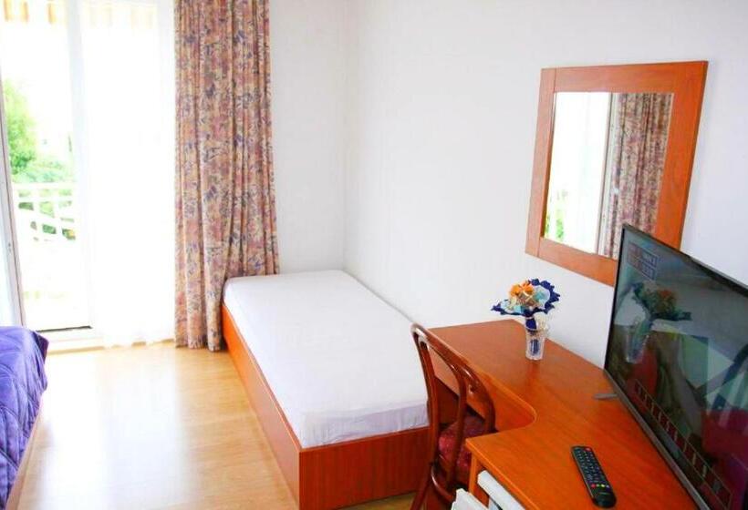 Отель Apartments And Rooms With Parking Space Mlini, Dubrovnik 8835